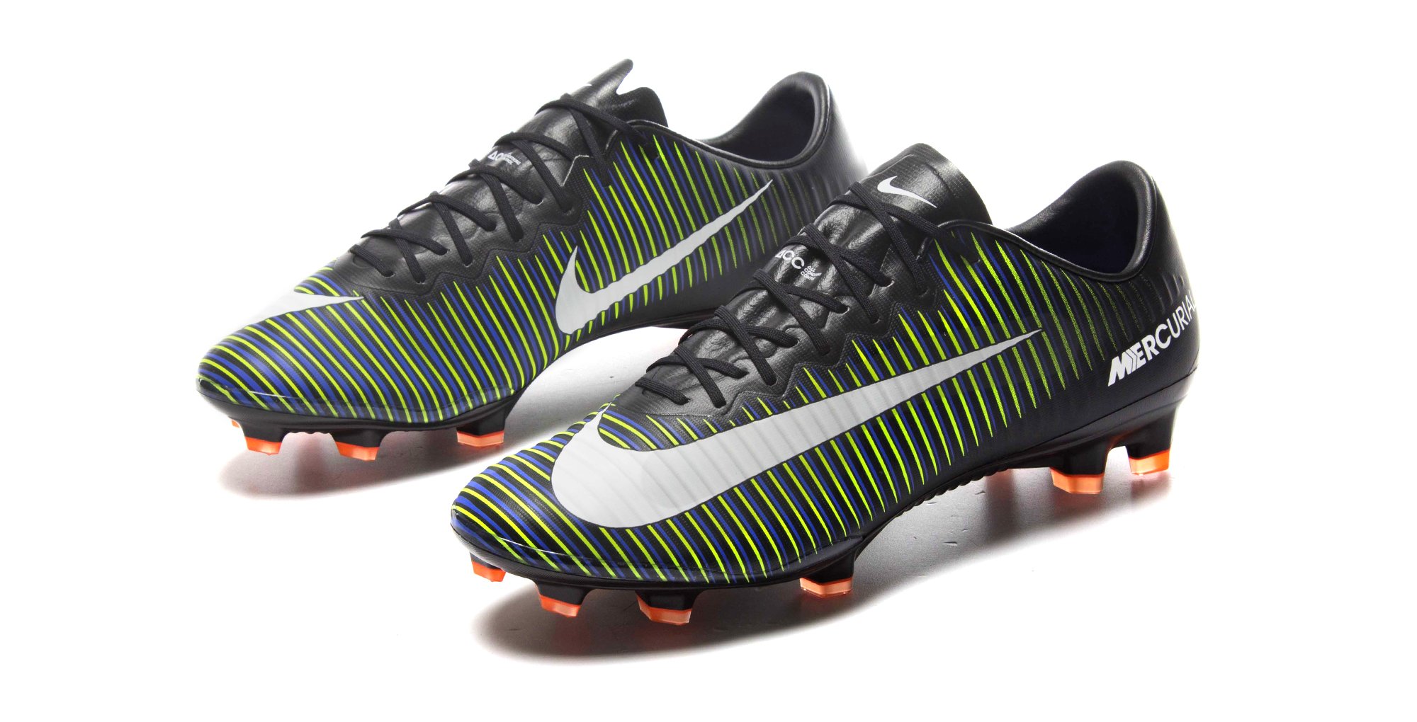 nike hypervenom dark lightning