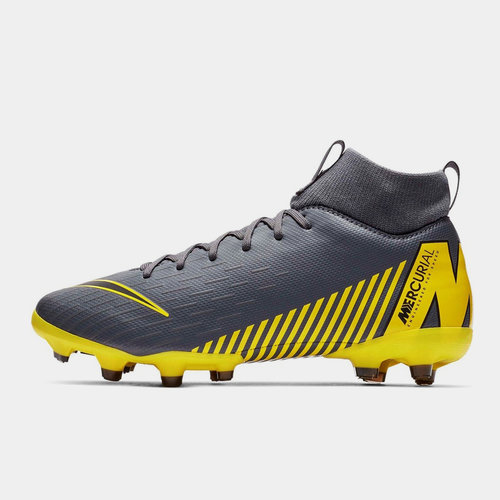 new junior football boots