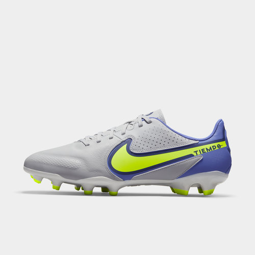 nike tiempo moulded football boots