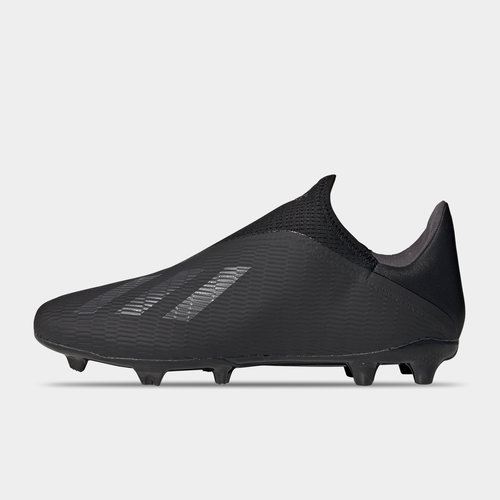 black laceless football boots