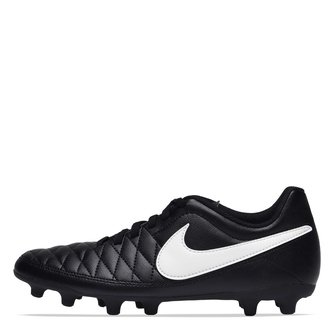 nike soccer boots black