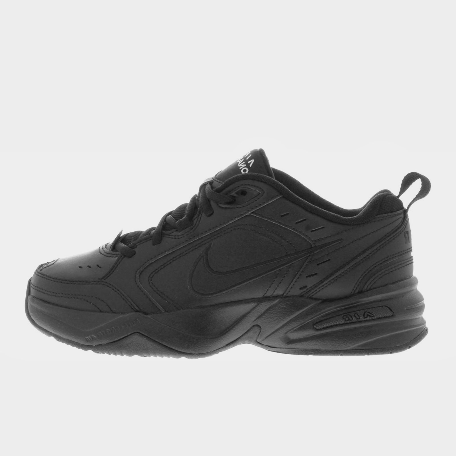 Nike monarch оригинал. Кроссовки найк Монарх мужские. Nike Training Air Monarch IV Black. Найк Монарх мужские черные. Кроссовки Monarch Mens Black.